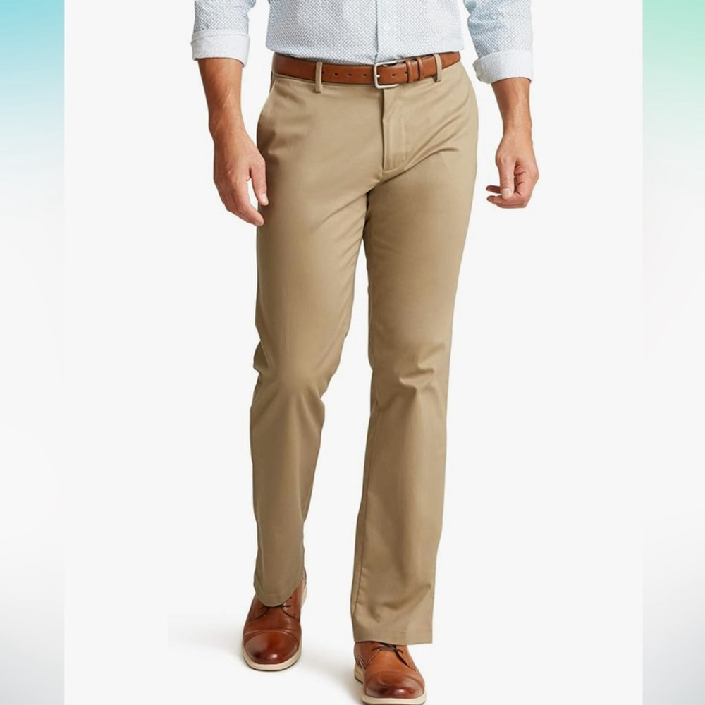 (40) Tan coloured Dockers
